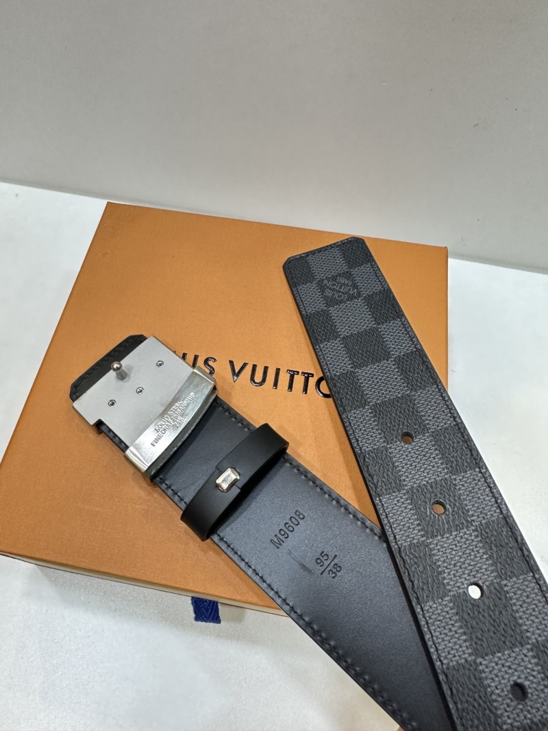 Louis Vuitton Belts